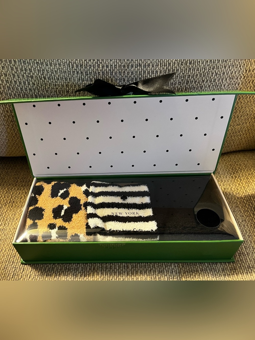 kate spade Green Socks Gift Box with Black Bow
